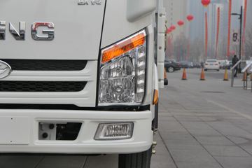 �ƿ�ŷ�� T1ϵ�� 82���� 4X2 4.15�׵��������ῨͼƬ