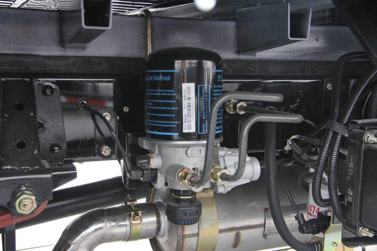 ƿŷ T1ϵ 82 4X2 4.15׵Ῠ(ZB1040KDD6V)                                                