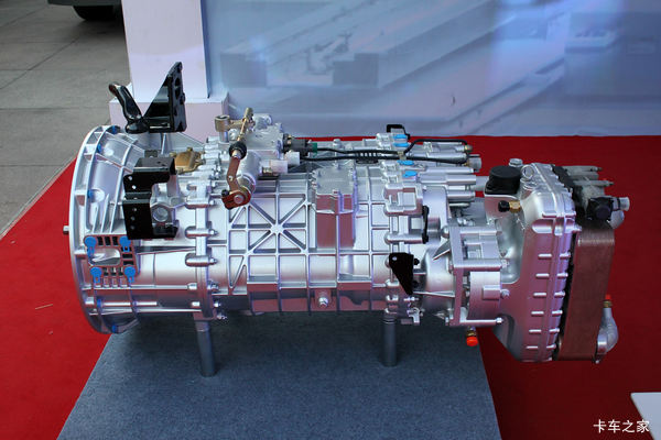 中国重汽HW21716STCL 16挡 手动挡变速箱