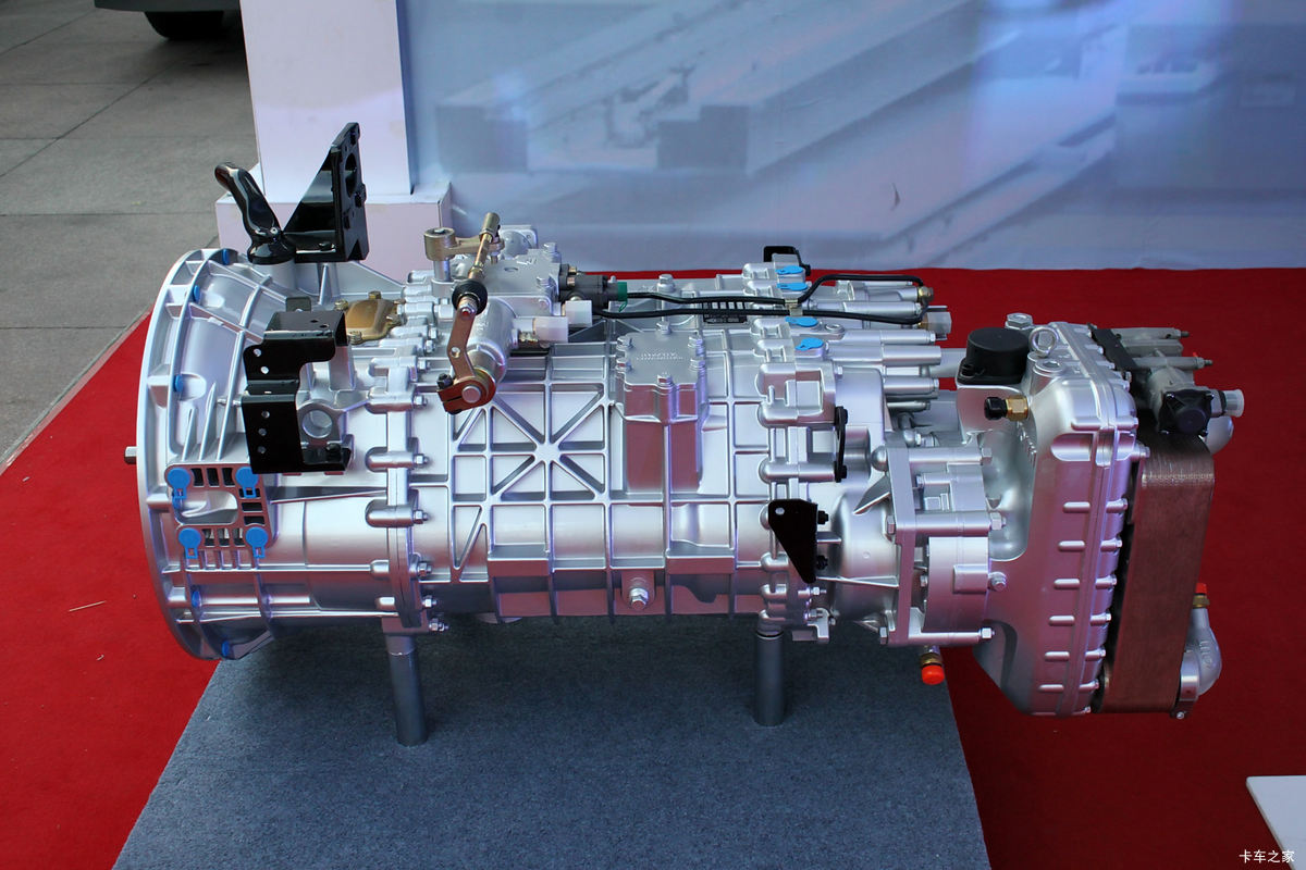中国重汽HW21716STL 16挡 手动挡变速箱