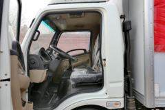 飞碟奥驰 A2系列 112马力 4X2 4.2米单排厢式轻卡(FD5047XXYW17K4)