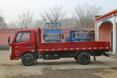 飞碟奥驰 V2系列 95马力 4.2米单排栏板轻卡(5A30H)