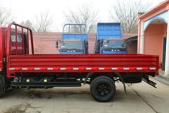 飞碟奥驰 V2系列 95马力 4.2米单排栏板轻卡(5A30H)