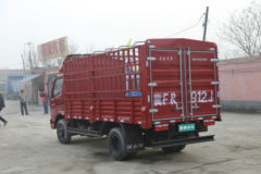 飞碟奥驰 A3系列 130马力 4.2米单排仓栅轻卡(FD5046CCYW63K) 飞碟奥驰 A3系列 130马力 4.2米单排仓栅轻卡(FD5046CCYW63K)