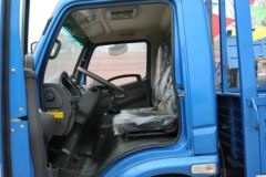 飞碟奥驰 D3系列 124马力 4.2米单排栏板轻卡(FD1046W10K)