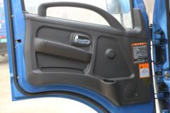 飞碟奥驰 D3系列 124马力 4.2米单排栏板轻卡(FD1046W10K)