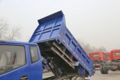 凯马 天驰威力龙 87马力 3.45米自卸车(KMC3041ZGC32P4)