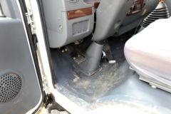 凯马 福运来 87马力 3.8米排半栏板轻卡(KMC1042LLB33P4)