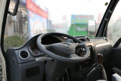 凯马 金运卡 88马力 3.3米单排厢式轻卡(汽油)(KMC5036XXYQ26D4) 凯马 金运卡 88马力 3.3米单排厢式轻卡(汽油)(KMC5036XXYQ26D4)