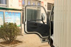 凯马 金运卡 88马力 3.3米单排厢式轻卡(汽油)(KMC5036XXYQ26D4) 凯马 金运卡 88马力 3.3米单排厢式轻卡(汽油)(KMC5036XXYQ26D4)