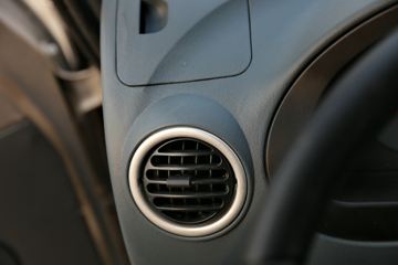 ���� ���� 1.1L 60���� ���� 2.7�׵�����ʽ΢��ͼƬ