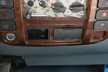 ���� ���� 95���� 4X2 4.2����ж��ͼƬ