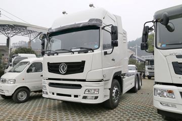 东风华神 御龙重卡 375马力 6X4 CNG牵引车(EQ4250GLN2)