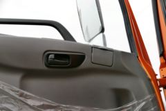 东风华神 御龙 340马力 6X4 5.2米自卸车底盘(EQ3258GLJ1) 东风华神 御龙 340马力 6X4 5.2米自卸车底盘(EQ3258GLJ1)