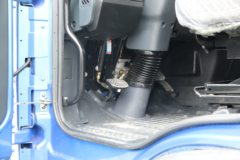 东风华神 御虎 170马力 4X2 洒水车(EQ5168GSSL)