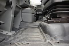 青岛解放 JH6重卡 420马力 6X2牵引车(CA4250P25K24T3E4)