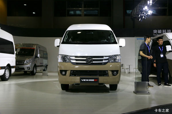 福田商务车 风景 快运版 88马力 9座位 轻客