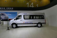 福田商务车 图雅诺S 161马力 封闭厢式货车(商旅版长轴中顶)