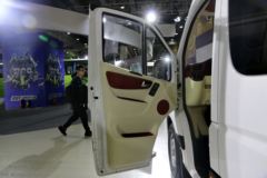福田商务车 图雅诺S 161马力 商务车(商运版长轴中顶)