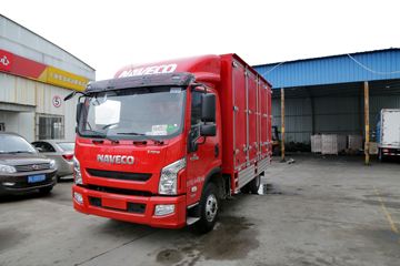 跃进 超越C500-42 舒适版 140马力 4X2 5.7米单排厢式轻卡(NJ5081XXYZKDCWZ)