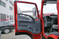 跃进 超越C500-33 141马力 4米单排厢式轻卡(宽体)(NJ5041XXYZFDCWZ)