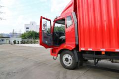 一汽柳特 金陆中卡 160马力 4X2 7.7米厢式载货车(LZ5161XXYPK2E4L5A95)