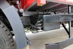 一汽柳特 金陆中卡 160马力 4X2 7.7米厢式载货车(LZ5161XXYPK2E4L5A95)