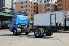 东风 凯普特E280 116马力 单排轻卡底盘(DFA1041SJ39D6)