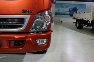 ���� ����TX 103���� 3.655�׵�����ʽ�Ῠ(CNG/����)(BJ5031XXY-CB)ͼƬ