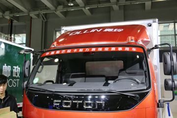 ���� ����TX 103���� 3.655�׵�����ʽ�Ῠ(CNG/����)(BJ5031XXY-CB)ͼƬ