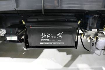 ���� ����TX 103���� 3.655�׵�����ʽ�Ῠ(CNG/����)(BJ5031XXY-CB)ͼƬ