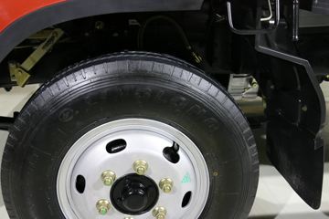 ���� ����TX 103���� 3.655�׵�����ʽ�Ῠ(CNG/����)(BJ5031XXY-CB)ͼƬ