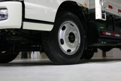 福田 奥铃TX 103马力 汽油 4.23米单排栏板轻卡(BJ1049V9JW6-AA)