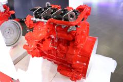 福田康明斯ISF2.8s5129P 129马力 2.8L 国五 柴油发动机