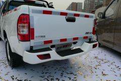 长安轻型车 神骐F50 舒适版 2.2L汽油 106马力 两驱 长轴距双排皮卡