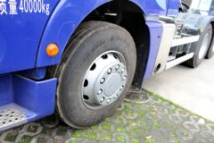 中国重汽 汕德卡SITRAK C7H重卡 440马力 6X4牵引车(ZZ4256V324HD1B)(远成蓝) 中国重汽 汕德卡SITRAK C7H重卡 440马力 6X4牵引车(ZZ4256V324HD1B)(远成蓝)