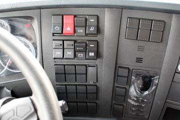 �й����� HOWO T7H�ؿ� 400���� 6X4Σ��Ʒǣ����(����)(�ٱ�:3.36)ͼƬ