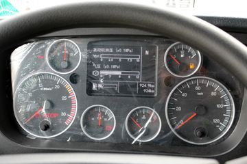 �й����� HOWO T7H�ؿ� 400���� 6X4Σ��Ʒǣ����(����)(�ٱ�:3.36)ͼƬ