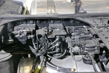 ���� ŷ��EST 6ϵ�ؿ� �������� 430���� 6X4ǣ����ͼƬ