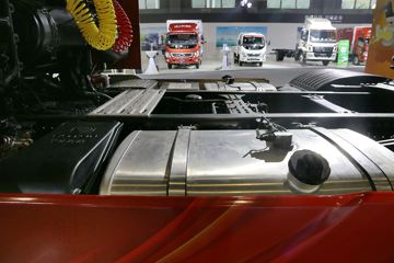 ���� ŷ��EST 6ϵ�ؿ� �������� 430���� 6X4ǣ����ͼƬ