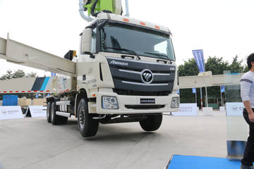 福田 雷萨 380马力 6X4 47米混凝土泵车