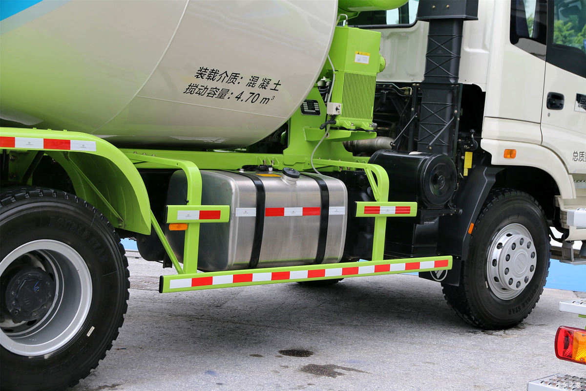 【图】福田 雷萨L9 350马力 6X4 4.49方搅拌车_实拍图片_359228_卡车之家