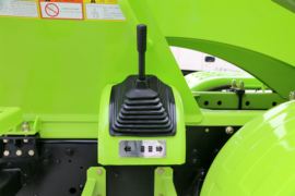 雷萨&nbsp;混凝土搅拌车上装                                                图片