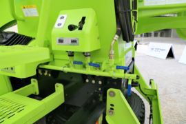 雷萨&nbsp;混凝土搅拌车上装                                                图片