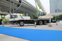 福田雷萨 25吨吊车