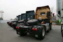 华菱 汉马重卡 420马力 6X2牵引车(HN4252A31B5M4)
