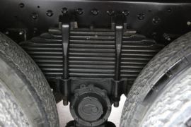 汉马H6&nbsp;冷藏车底盘图片