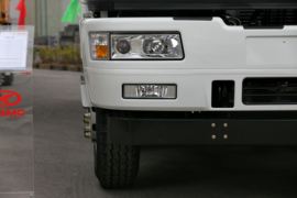 华菱M5&nbsp;混凝土搅拌车外观                                                图片