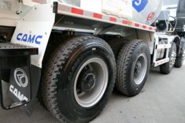 华菱M5&nbsp;混凝土搅拌车底盘                                                图片