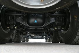 华菱M5&nbsp;混凝土搅拌车底盘                                                图片